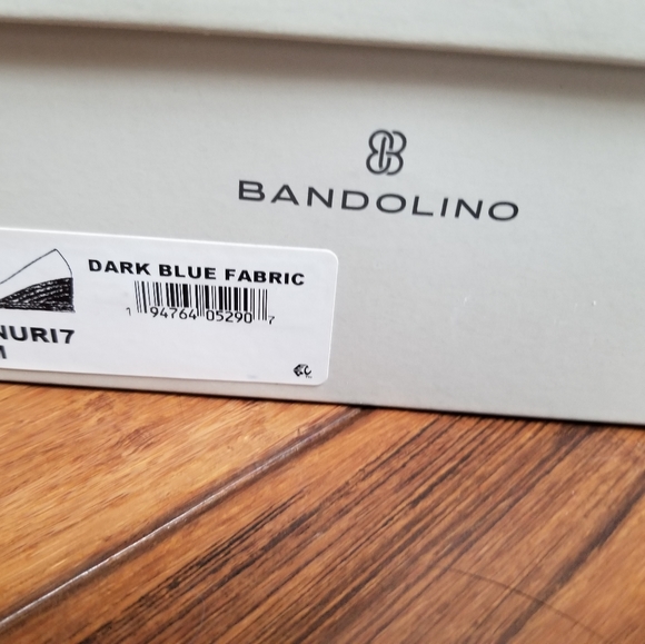 Bandolino peep toe wedges - Picture 4 of 4